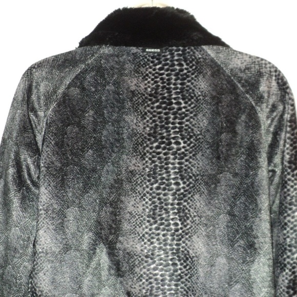 Guess Jacket Coat Women's Size M Faux Fur Snakeskin Print Gray and Black Medium - Picture 5 of 7